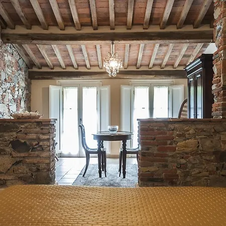 Alojamento de Acomodação e Pequeno-almoço Relais Victoria San Macario In Piano