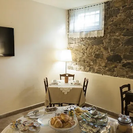 Alojamento de Acomodação e Pequeno-almoço Relais Victoria San Macario In Piano